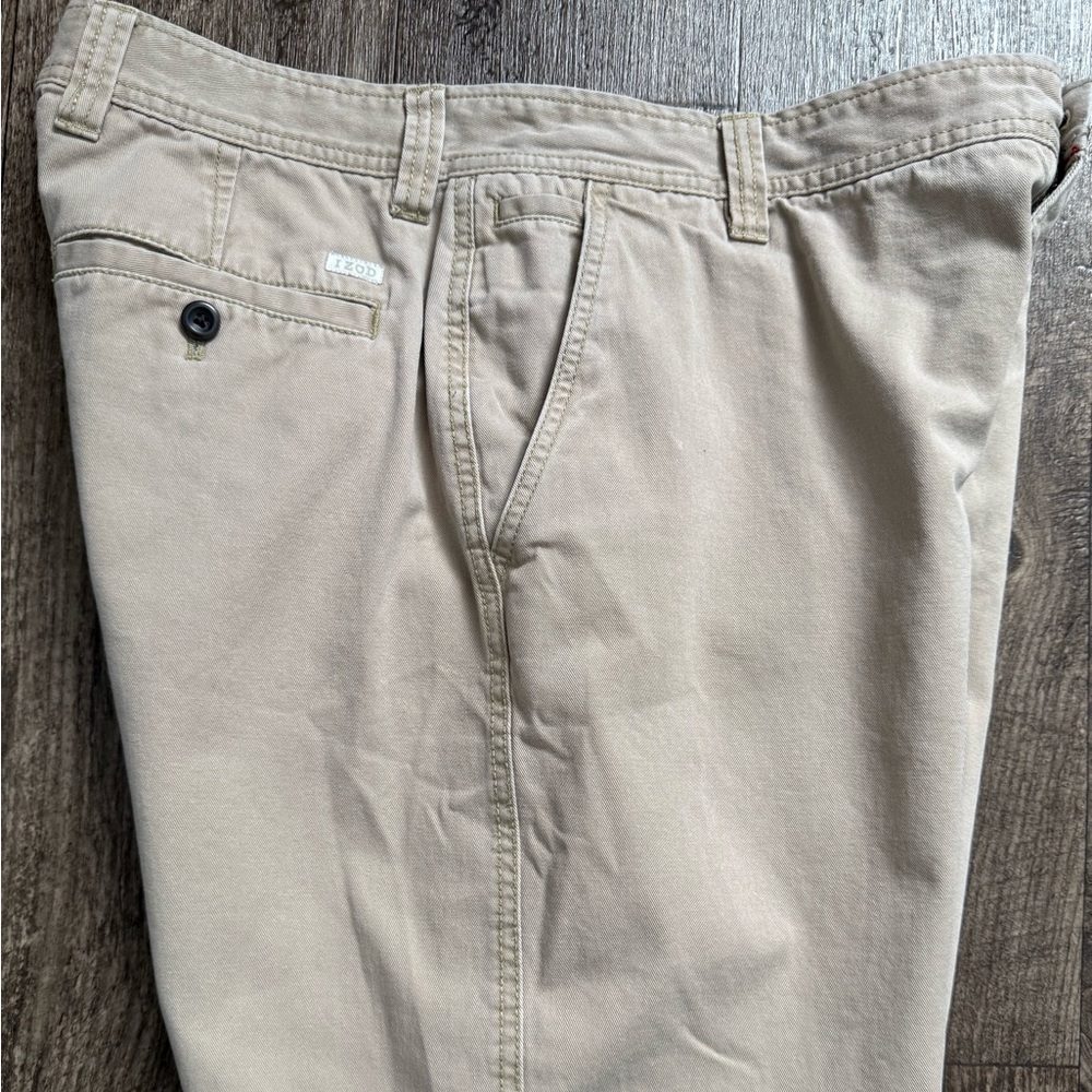 Izod Khaki Beige Cotton Shorts